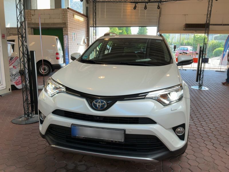 Toyota RAV 4 2.5 Hybrid Executive 2017 – снимка 14