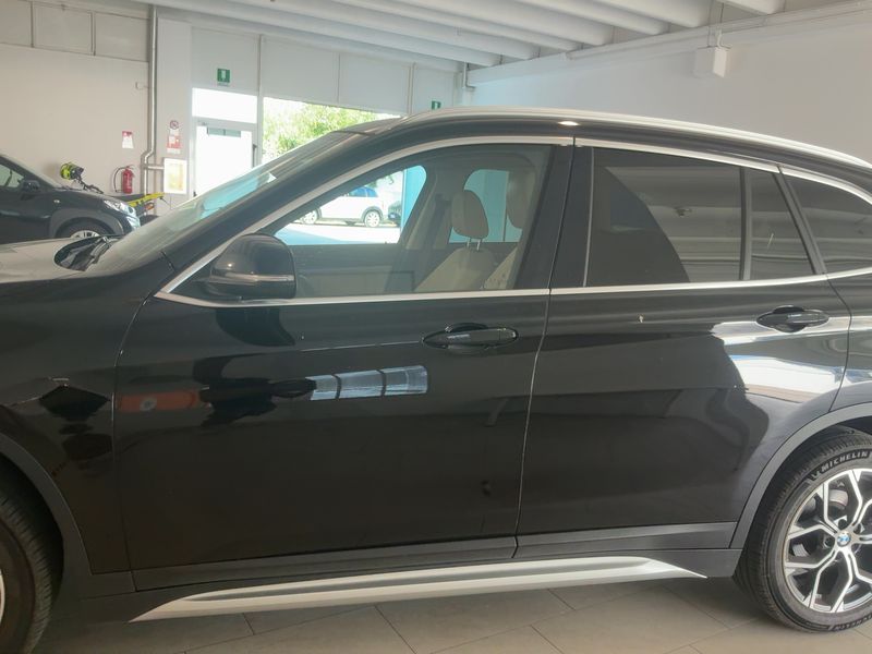 BMW X1 sDrive 18d xLine 2020 – снимка 4