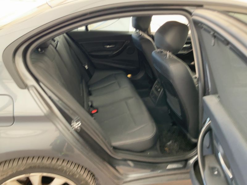BMW 3er 320d 2012 – снимка 19
