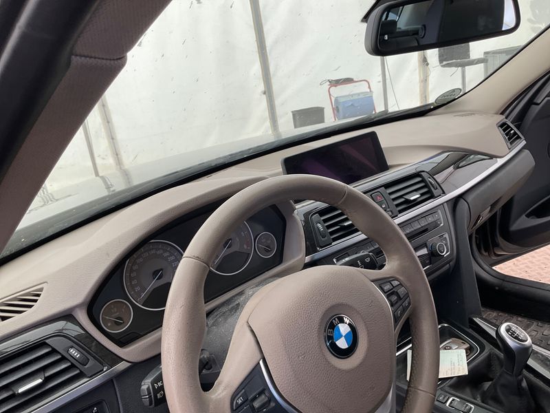 BMW 3er 320d 2012 – снимка 30