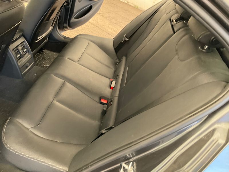 BMW 3er 320d 2012 – снимка 32