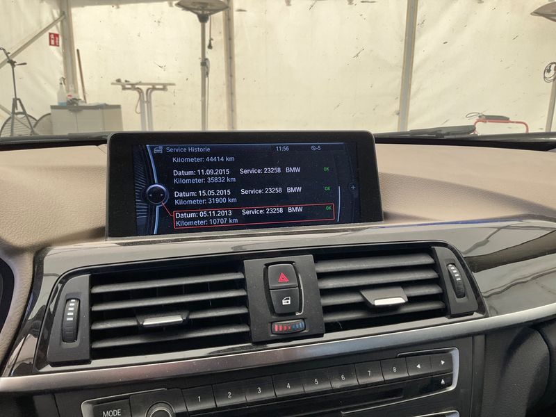 BMW 3er 320d 2012 – снимка 26