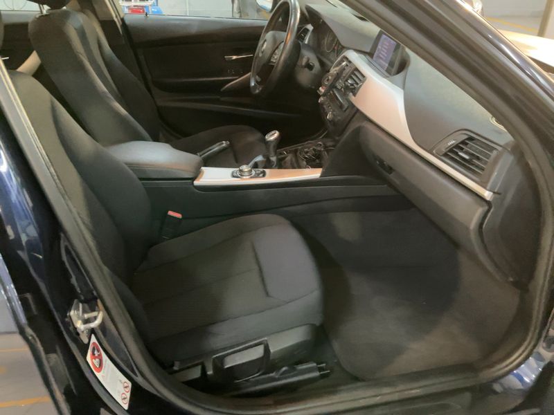 BMW 3er 316d 2012 – снимка 16