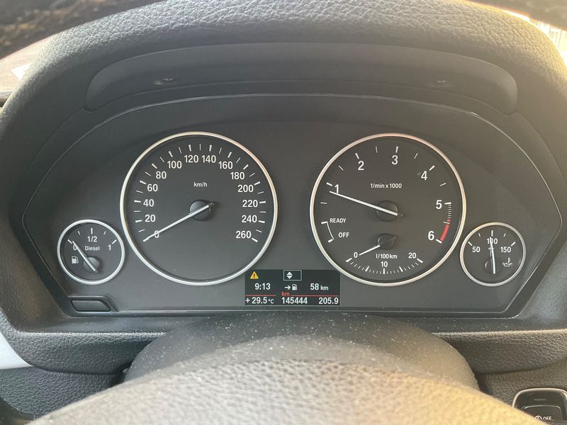 BMW 3er 316d 2012 – снимка 18