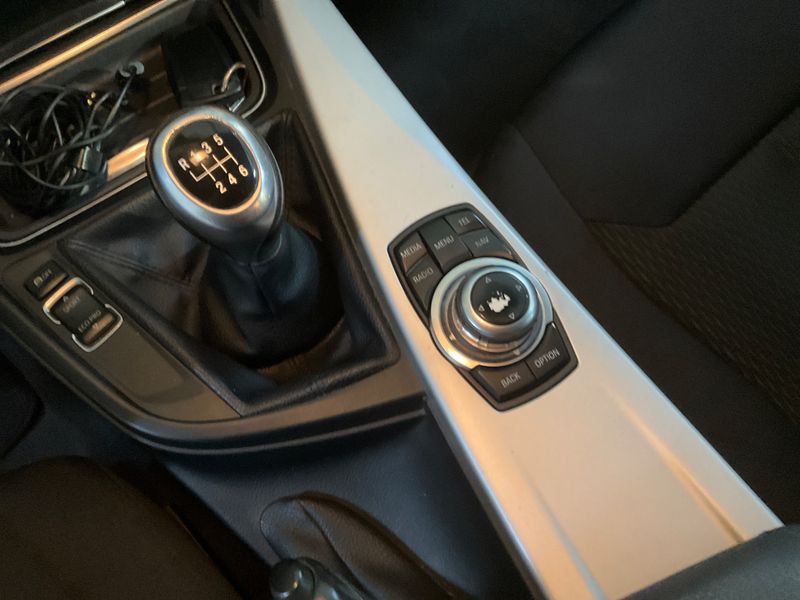 BMW 3er 316d 2012 – снимка 29