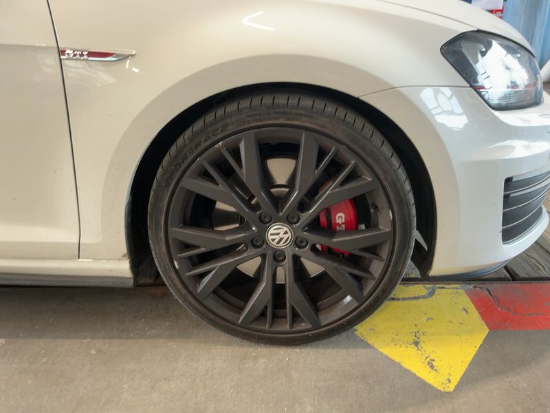 Volkswagen Golf VII 2.0 TFSI GTI "Performance" BlueMotion Tech 2015 – снимка 11