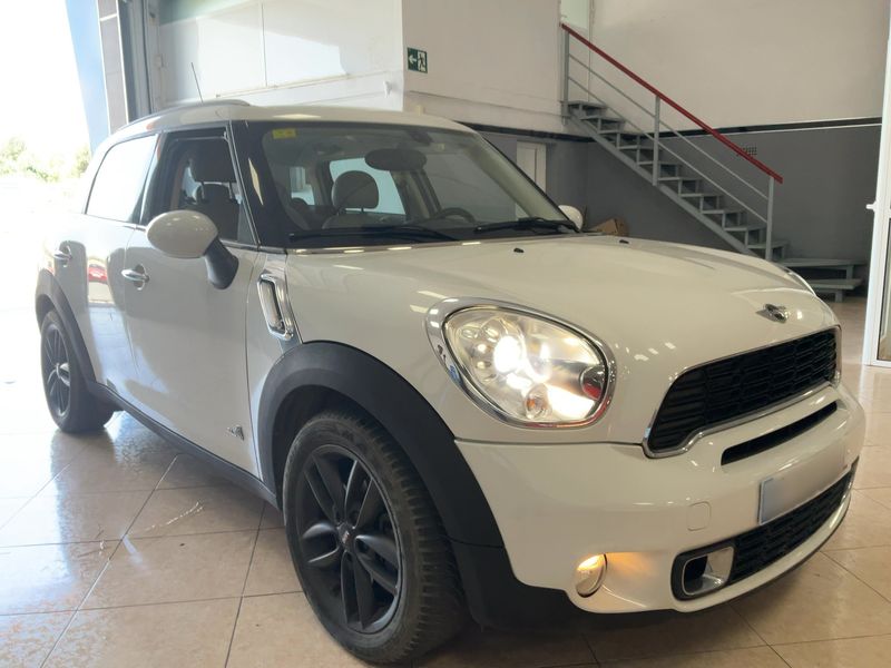 MINI Countryman Cooper S ALL4 2011 – снимка 12
