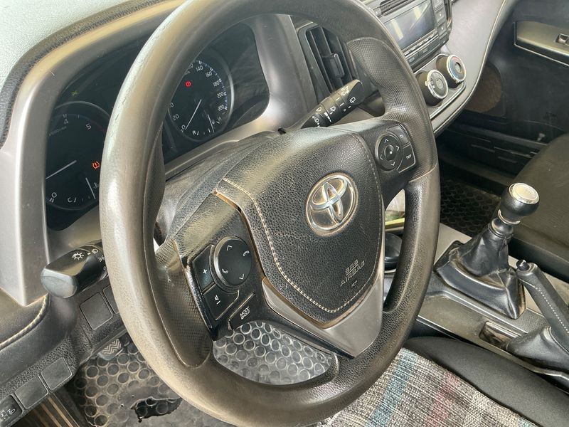 Toyota RAV 4 2.0 D-4D Active 2017 – снимка 28