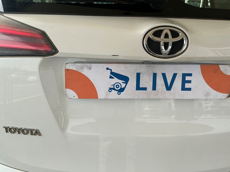 Toyota RAV 4 2.0 D-4D Active 2017 – снимка 38