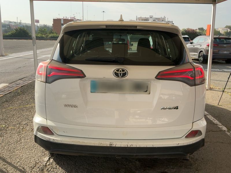 Toyota RAV 4 2.0 D-4D Active 2017 – снимка 7