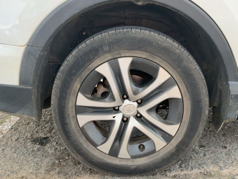 Toyota RAV 4 2.0 D-4D Active 2017 – снимка 9