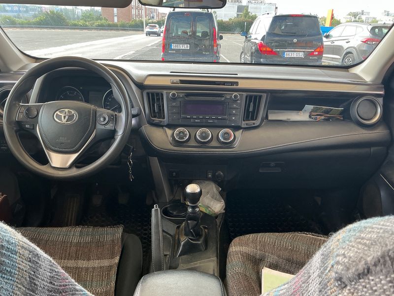 Toyota RAV 4 2.0 D-4D Active 2017 – снимка 17