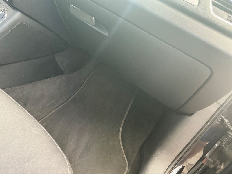 Audi Q3 2.0 TDI quattro 2013 – снимка 31