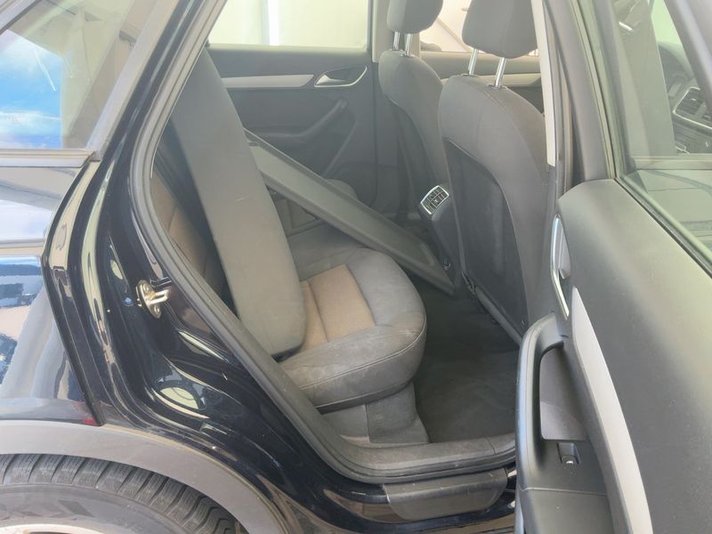 Audi Q3 2.0 TDI quattro 2013 – снимка 20
