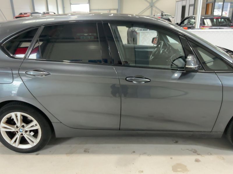 BMW 2er 218d Active Tourer Luxury Line 2015 – снимка 10