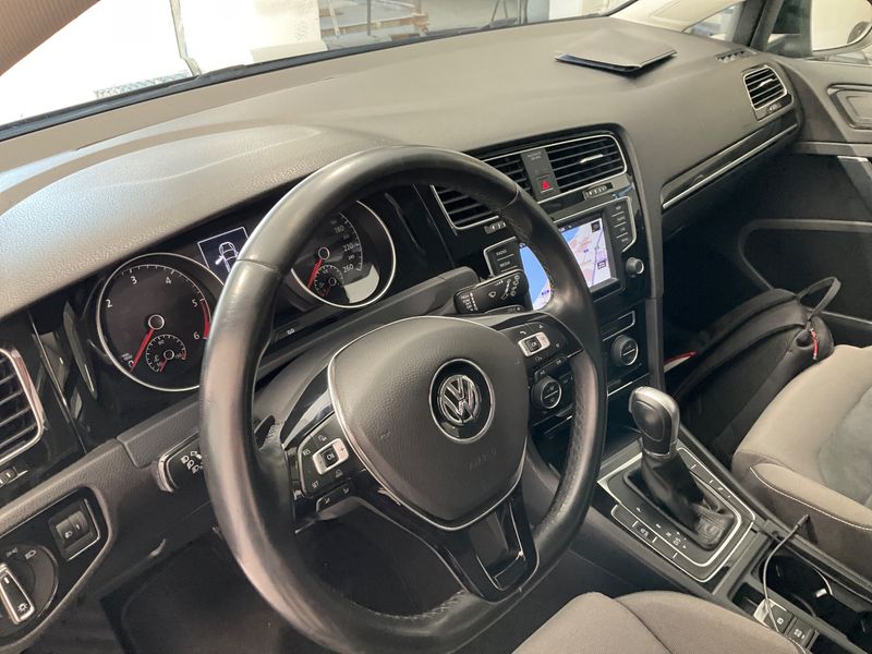 Volkswagen Golf VII 1.6 TDI Executive BlueMotion Tech 2016 – снимка на щета 32