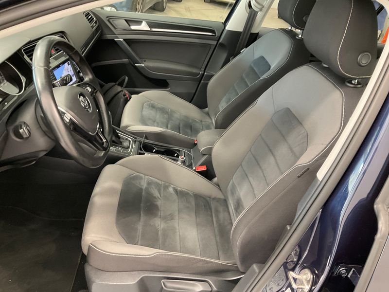 Volkswagen Golf VII 1.6 TDI Executive BlueMotion Tech 2016 – снимка 28