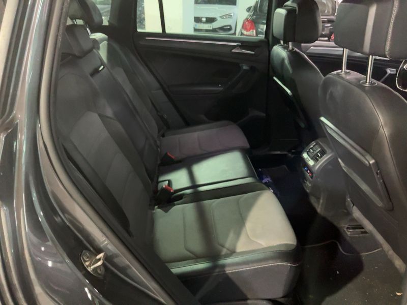 Volkswagen Tiguan 1.5 TSI ACT Sport BlueMotion Tech 2019 – снимка 19