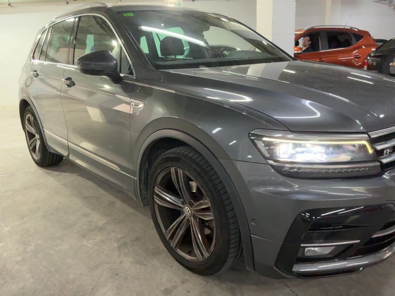 Volkswagen Tiguan 1.5 TSI ACT Sport BlueMotion Tech 2019 – снимка 12