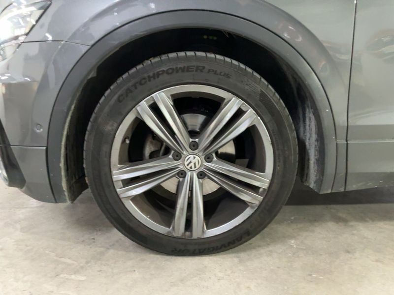 Volkswagen Tiguan 1.5 TSI ACT Sport BlueMotion Tech 2019 – снимка 3