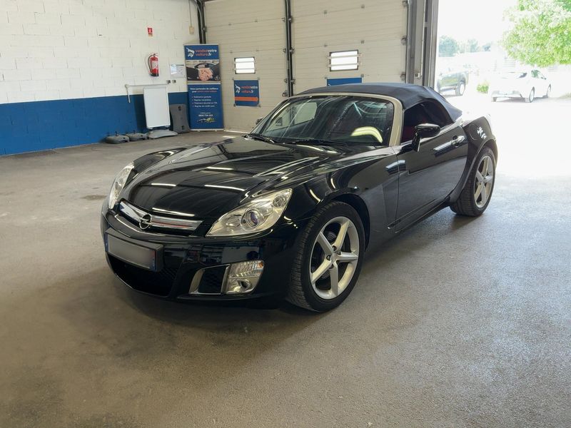 Opel GT 2.0 Turbo Basis 2009 – снимка 1