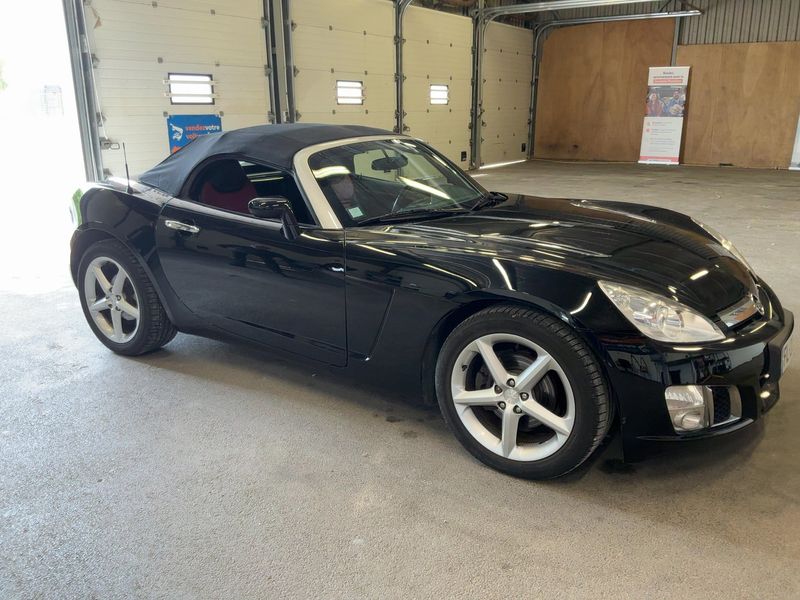 Opel GT 2.0 Turbo Basis 2009 – снимка 12