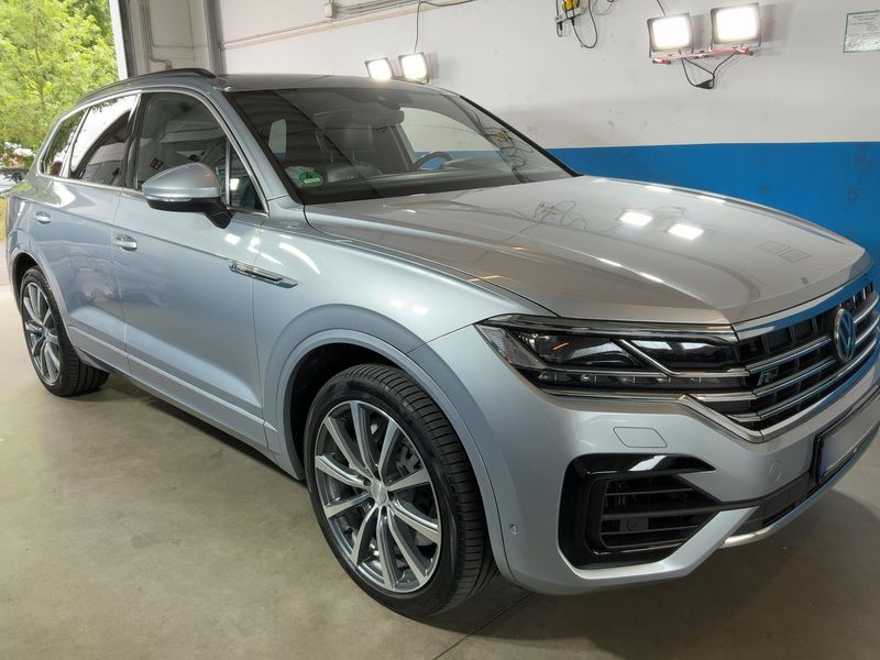 Volkswagen Touareg 4.0 TDI R-Line 4Motion 2019 – снимка 12