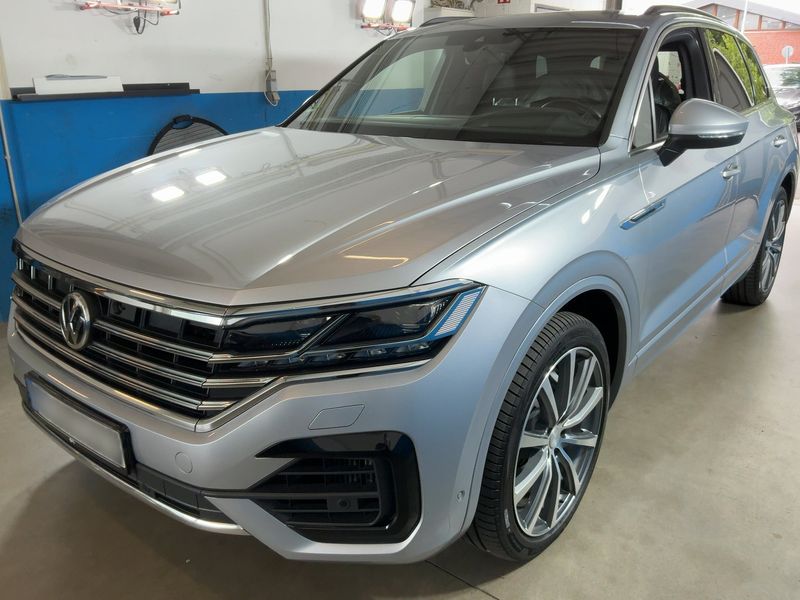 Volkswagen Touareg 4.0 TDI R-Line 4Motion 2019 – снимка 2