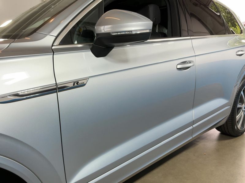 Volkswagen Touareg 4.0 TDI R-Line 4Motion 2019 – снимка 4