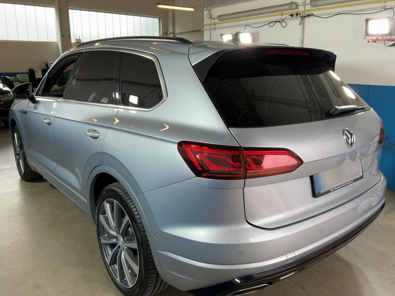 Volkswagen Touareg 4.0 TDI R-Line 4Motion 2019 – снимка 6