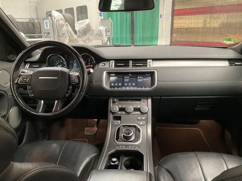 Land Rover Evoque 2.0 Sd4 SE Dynamic 2018 – снимка 17