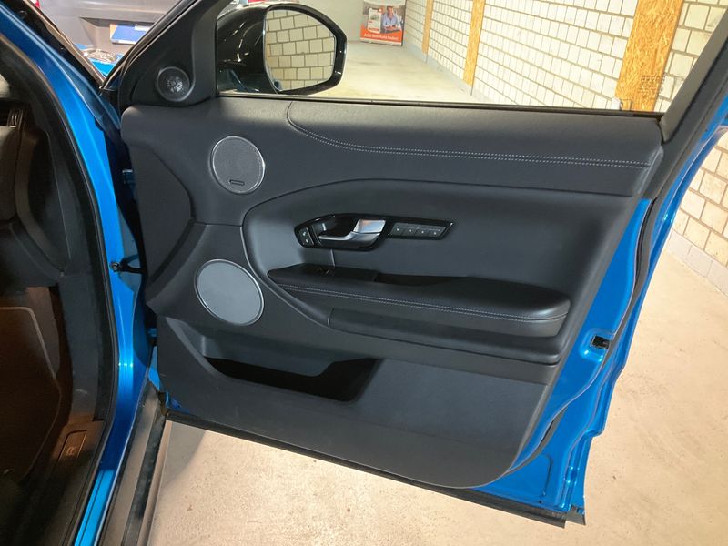 Land Rover Evoque 2.0 Sd4 SE Dynamic 2018 – снимка 32