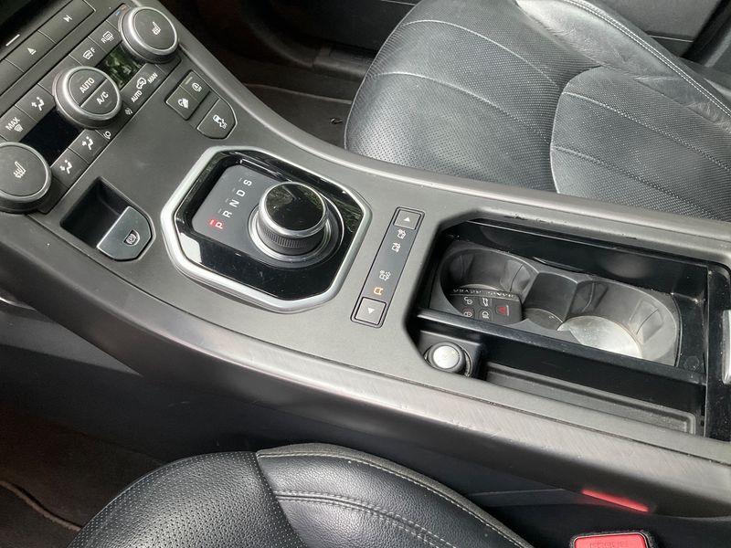 Land Rover Evoque 2.0 Sd4 SE Dynamic 2018 – снимка 30