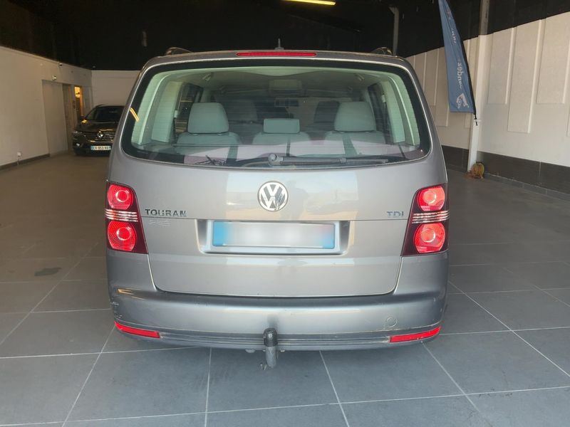 Volkswagen Touran 1.9 TDI Trendline 2008 – снимка 5