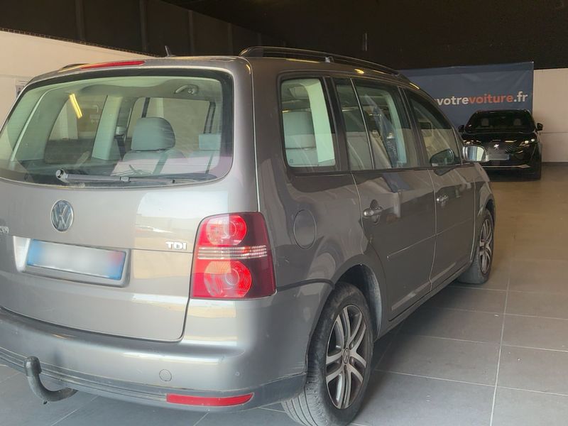 Volkswagen Touran 1.9 TDI Trendline 2008 – снимка 6