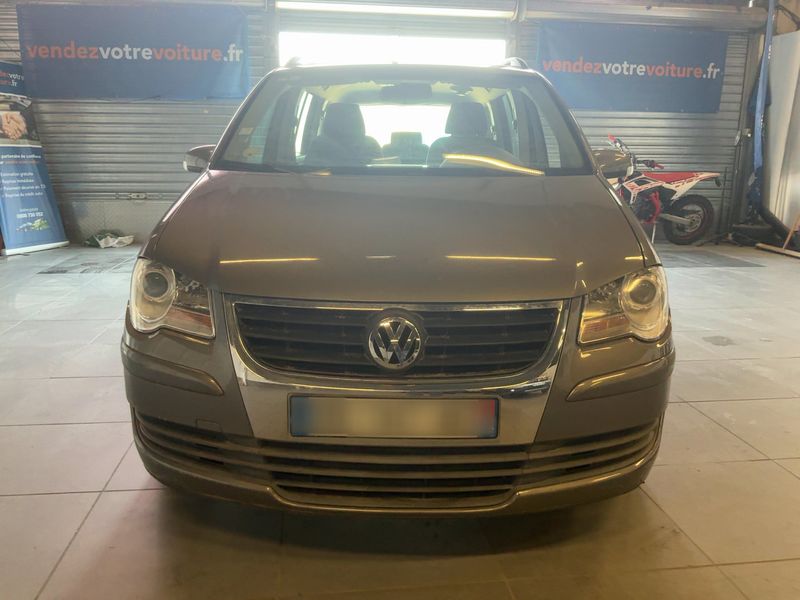 Volkswagen Touran 1.9 TDI Trendline 2008 – снимка 9