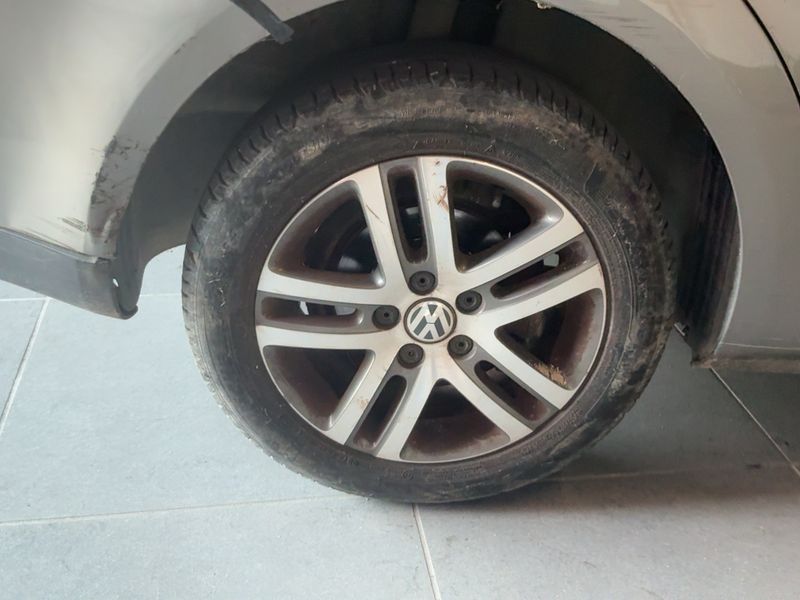 Volkswagen Touran 1.9 TDI Trendline 2008 – снимка 19