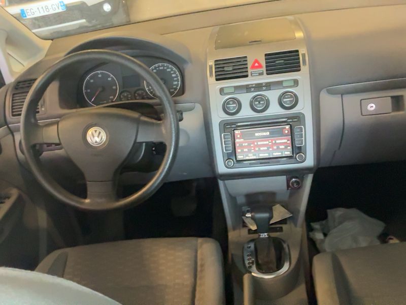 Volkswagen Touran 1.9 TDI Trendline 2008 – снимка 12