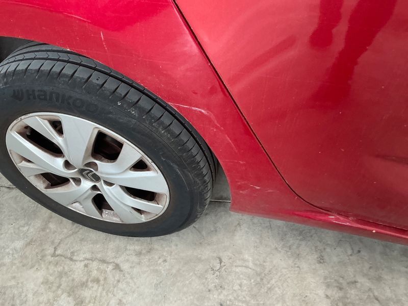 Citroen C4 Picasso 1.6 e-HDi Intensive 2014 – снимка 22