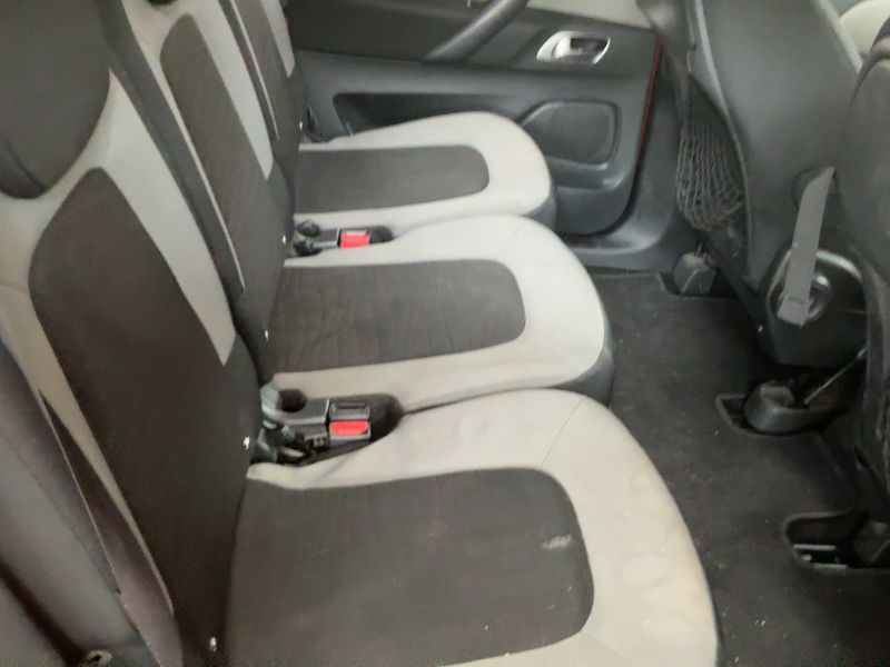 Citroen C4 Picasso 1.6 e-HDi Intensive 2014 – снимка 19