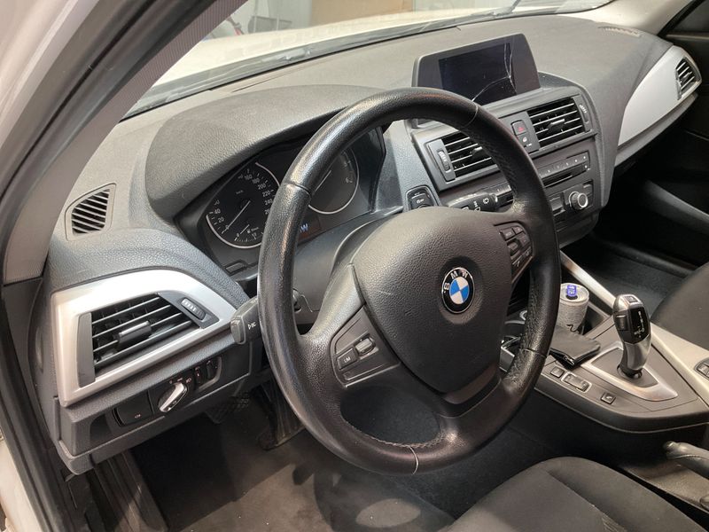BMW 1er 118d 2012 – снимка 32
