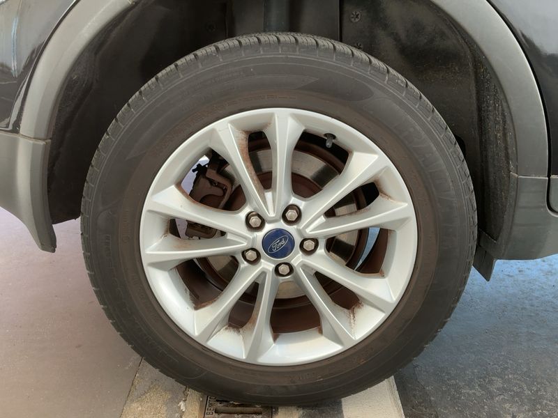 Ford Kuga 2.0 TDCi Titanium 2011 – снимка 9