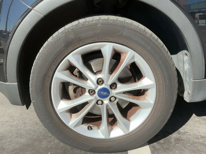 Ford Kuga 2.0 TDCi Titanium 2011 – снимка 3