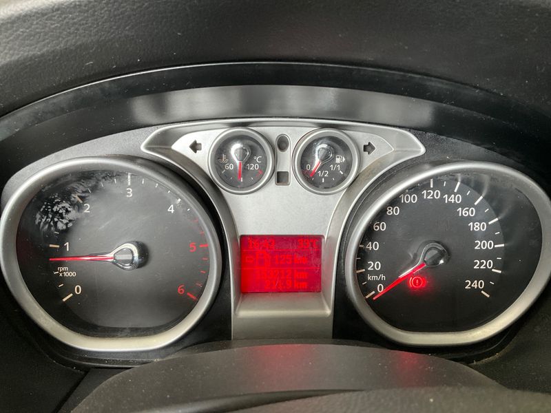 Ford Focus 1.8 TDCi Titanium 2009 – снимка 4