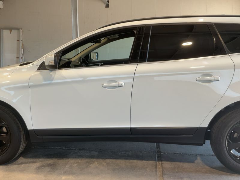 Volvo XC60 2.4 D5 Momentum AWD 2012 – снимка 4