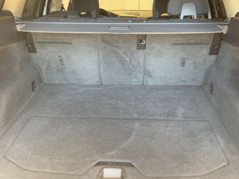 Volvo XC60 2.4 D5 Momentum AWD 2012 – снимка 16