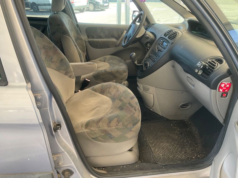 Citroen Xsara Picasso 1.6 2002 – снимка 3