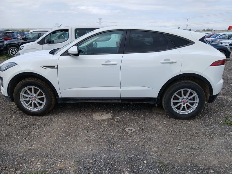 Jaguar E-Pace D150 Basis 2019 – снимка 4