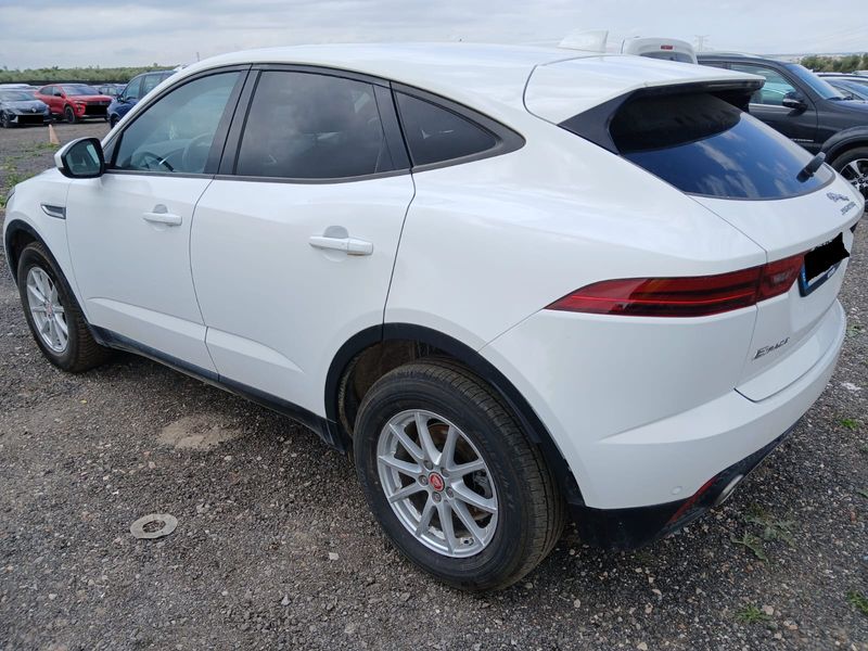 Jaguar E-Pace D150 Basis 2019 – снимка 6