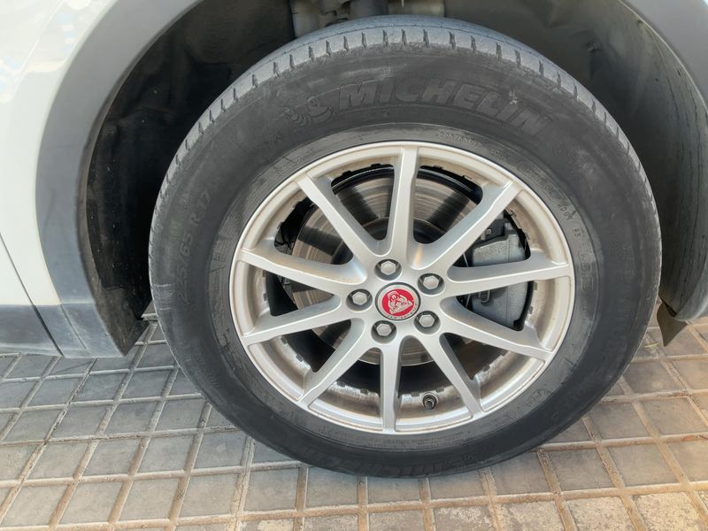 Jaguar E-Pace D150 Basis 2019 – снимка 11